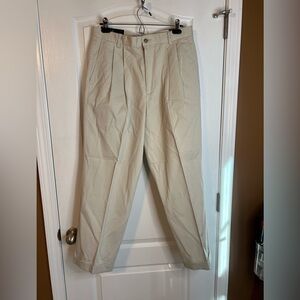 Men’s Dockers Khaki Golf Pants